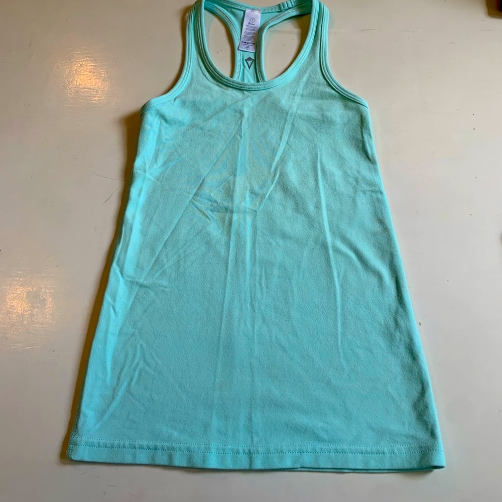 Ivivva tank